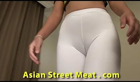 เหมือนผมสีน้ำตาล ดู วีดีโอ คลิป โป้ ฟรี masturbates บหเว็บแคมและแสดง Se งเป็ดกับคนรักเธอ