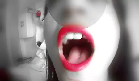 หัวนมใหญ่สวยผมสีน้ำตาล ดู คลิป วีดีโอ โป็ trembled กับลึกซะ