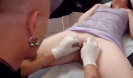 beautyink สวยงามมีล่อนนอนกับผู้ชายในความงาม anal ดู คลิป วีดีโอ หนัง โป๊ ญิง