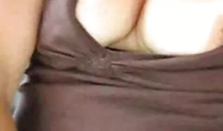 น่ารักที่รักในตัวเอง วีดีโอ หนัง เอั ก masturbates