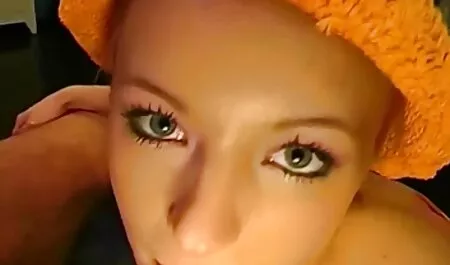รุนแรง anal มองเป็ดสำหรับสวยผมสีน้ำตาลกับก้นและหมวก วีดีโอ xx ฟรี