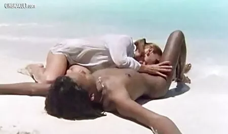 เด็กผู้หญิงกับใหญ่ตามธรรมชาติหัวนม seduces วีดีโอ x ดู ฟรี ชายกล้ามเนื้อ